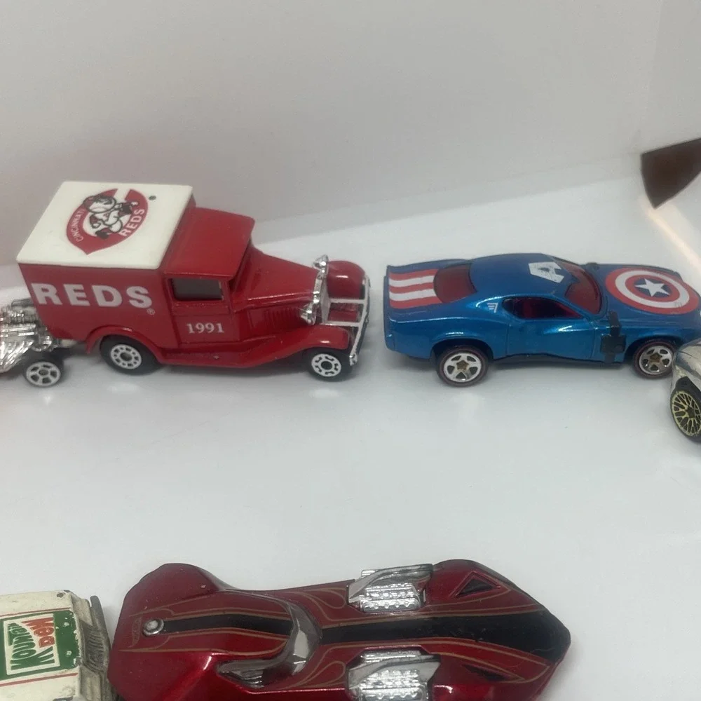 Lot Of‎ 10 toy cars various brands & conditions HOT-WHEELS MAISTO